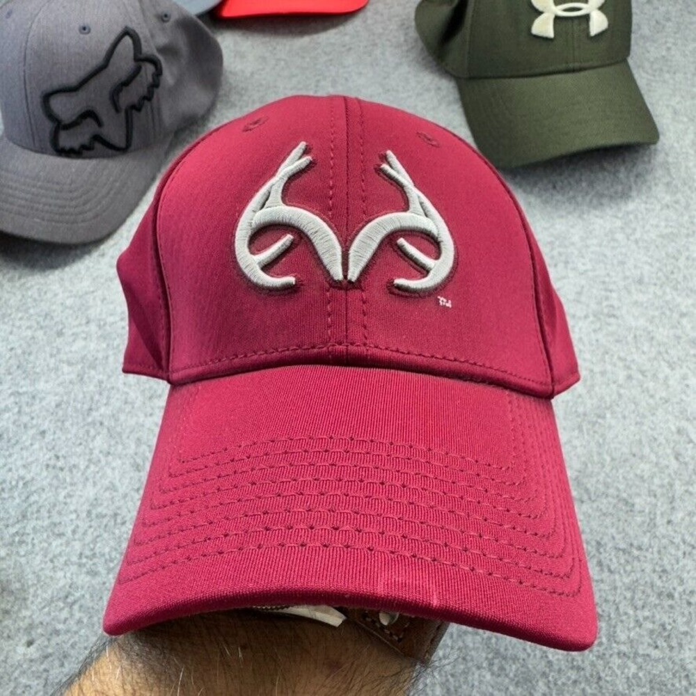 Realtree Outfitters Camo Brim Flexfit Hat Cap Burgundy Embroidered Logo One Size